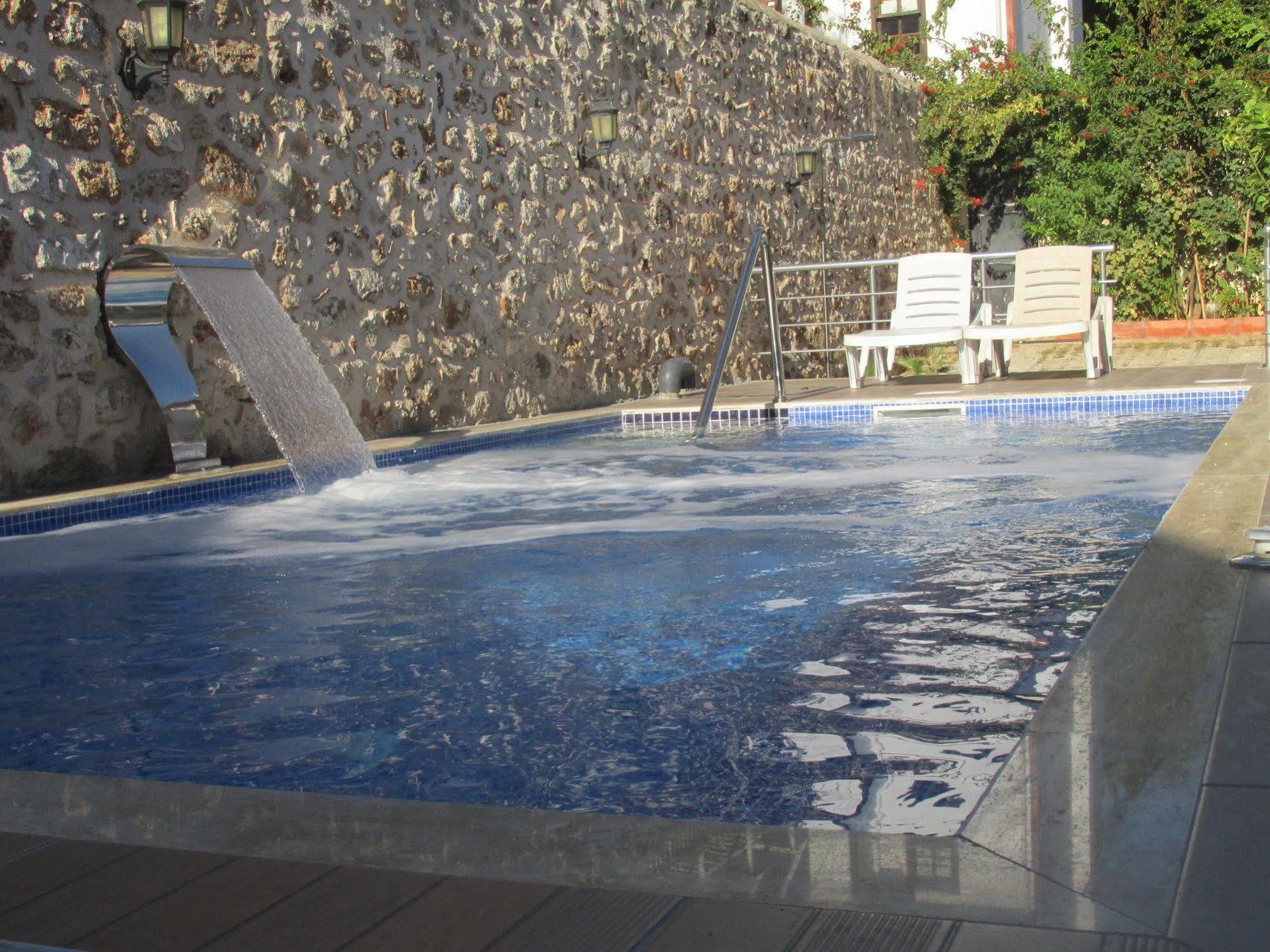 Sabah Pansiyon Antalya Exterior foto